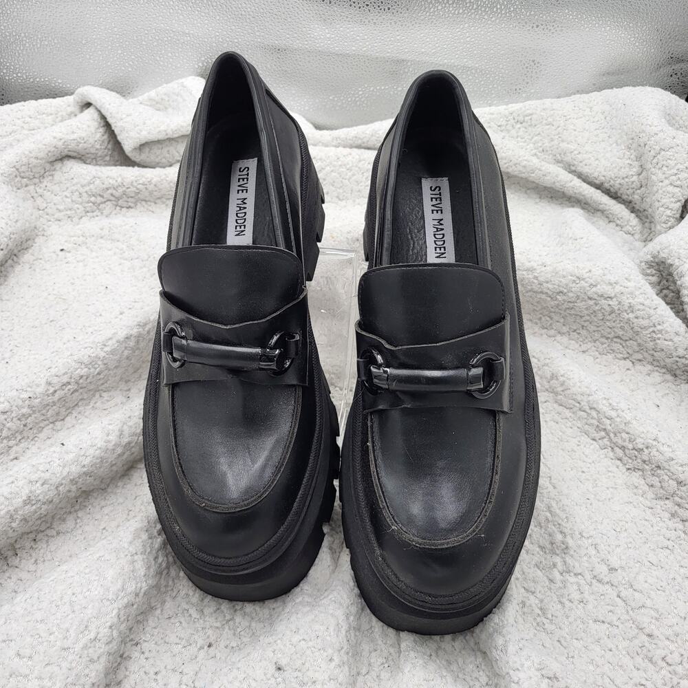 Steve Madden Black Leather Lug Sole Loafers